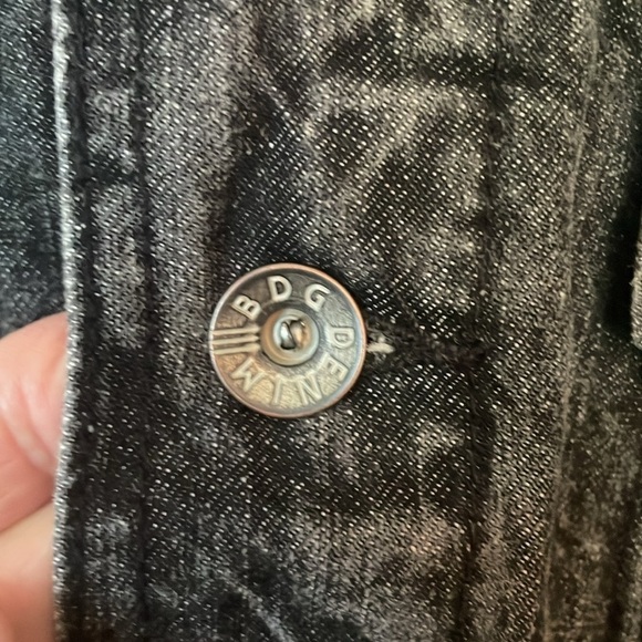 BDG Butterfly & Rose Embroidered Oversize Distressed Grey/Dark Denim Jea… - Picture 9 of 13